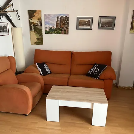 Apartamento Todas Comodidades Y Más Gas, Garaje , Trastero, Centro, Wifi, *