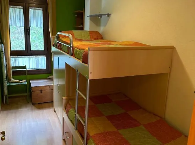Apartamento Todas Comodidades Y Más Gas, Garaje , Trastero, Centro, Wifi,