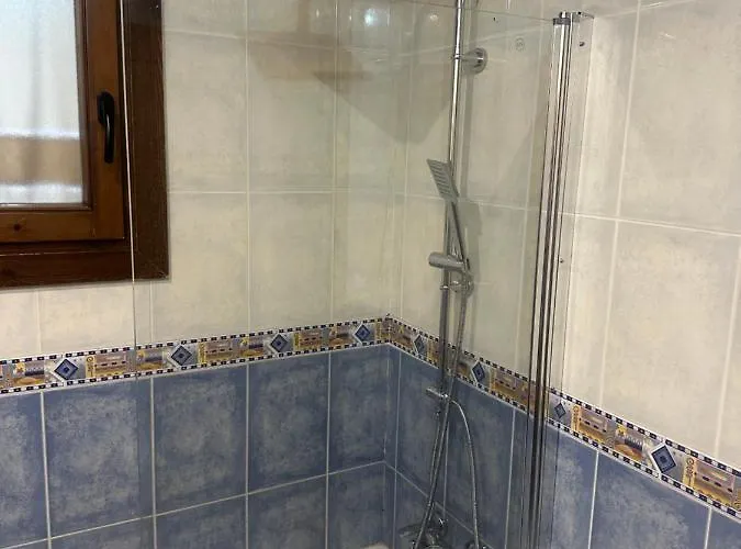 Apartamento Todas Comodidades Y Más Gas, Garaje , Trastero, Centro, Wifi, *